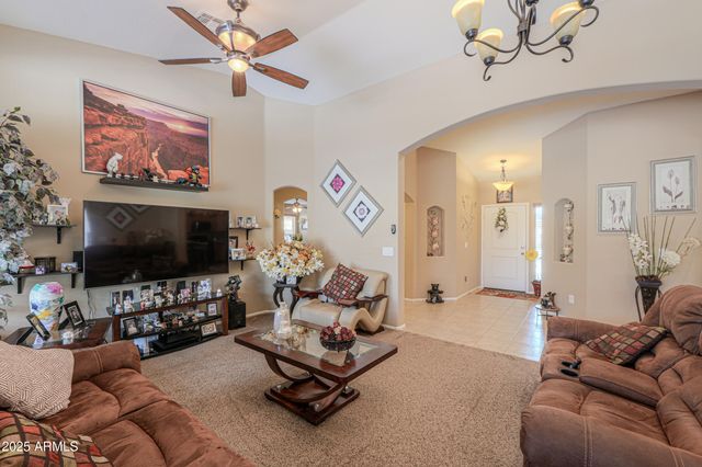 37140 W LEONESSA Avenue, Maricopa, AZ 85138