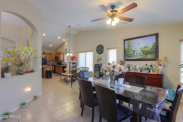 37140 W LEONESSA Avenue, Maricopa, AZ 85138