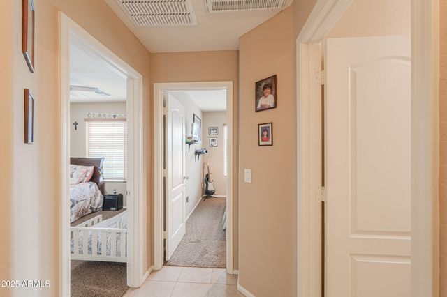 37140 W LEONESSA Avenue, Maricopa, AZ 85138