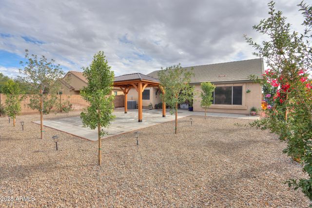 37140 W LEONESSA Avenue, Maricopa, AZ 85138