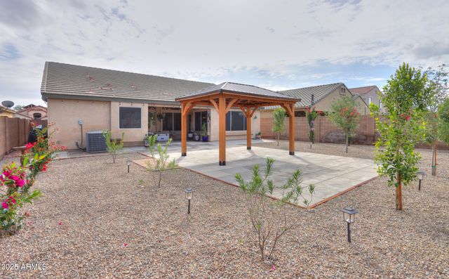 37140 W LEONESSA Avenue, Maricopa, AZ 85138