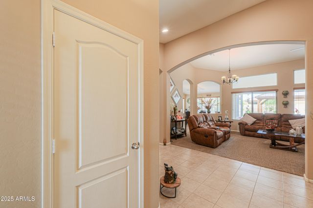 37140 W LEONESSA Avenue, Maricopa, AZ 85138