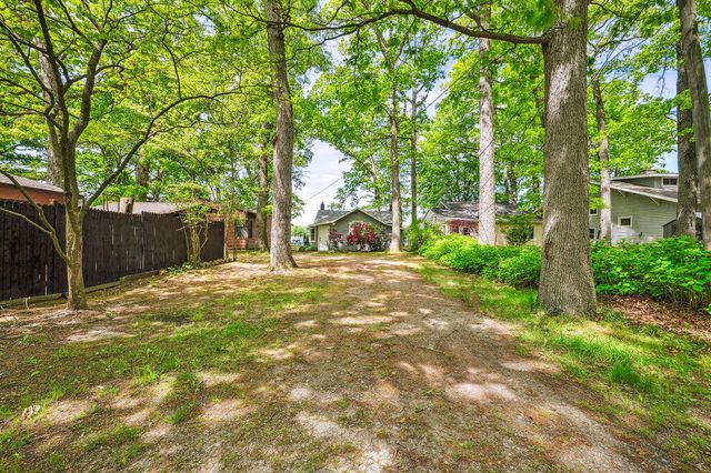 10416 Tomkinson Drive, Scotts, MI 49088