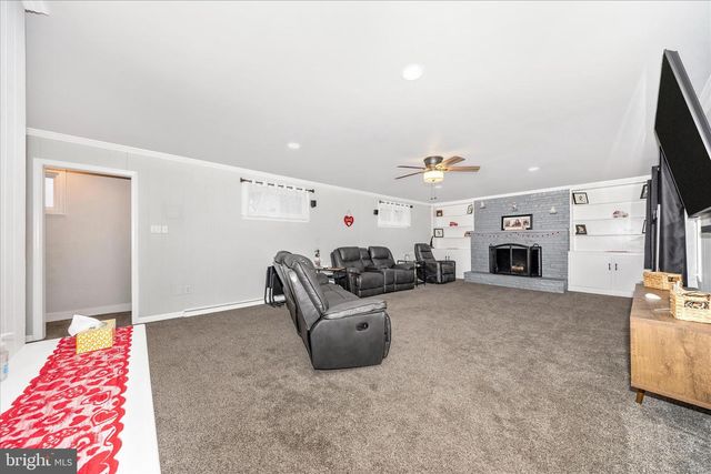 18826 PRESTON RD, Hagerstown, MD 21742