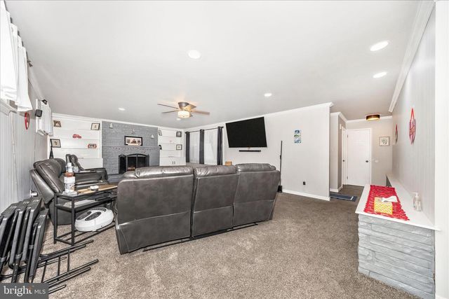 18826 PRESTON RD, Hagerstown, MD 21742