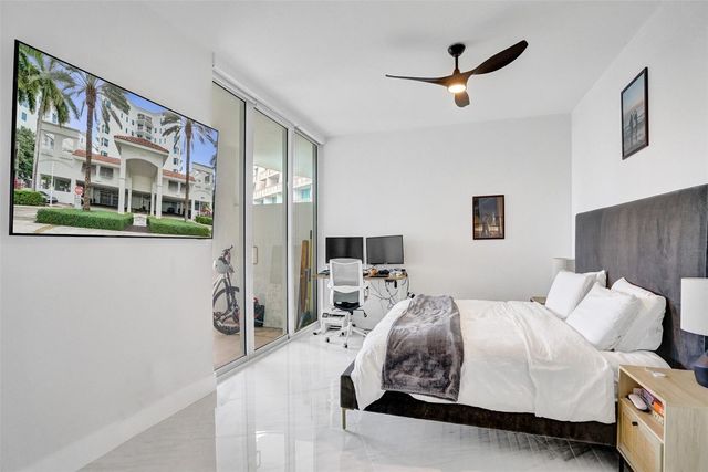 3000 NE 188th Street 402, Miami, FL 33180