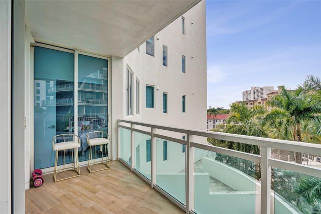 3000 NE 188th Street 402, Miami, FL 33180