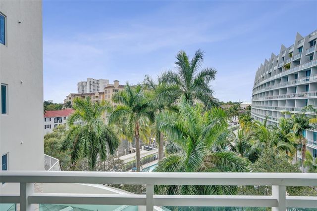 3000 NE 188th Street 402, Miami, FL 33180