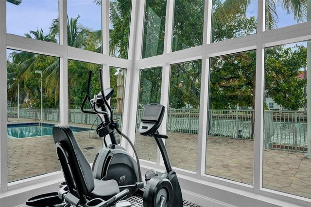 3000 NE 188th Street 402, Miami, FL 33180