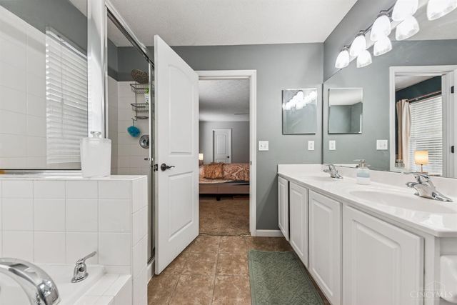 4147 S Gensen Loop, Union Twp, OH 45245