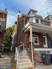 44 E SECOND, Pottstown, PA 19464