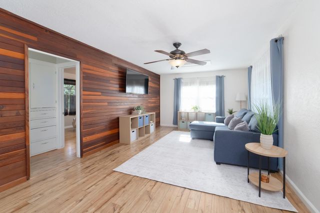 4708 E Hogan Ln, Lodi, CA 95240