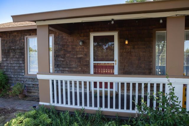 4708 E Hogan Ln, Lodi, CA 95240