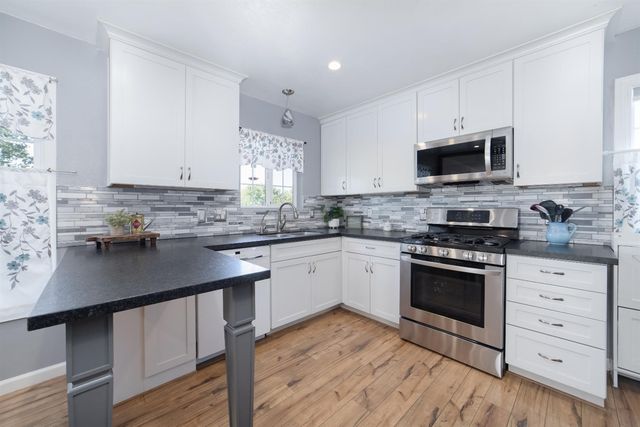 4708 E Hogan Ln, Lodi, CA 95240