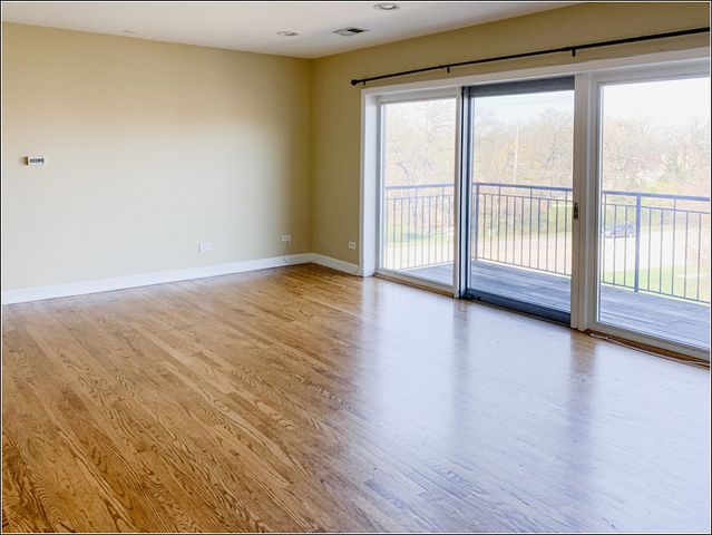 9601 Golf Road 401, Des Plaines, IL 60016