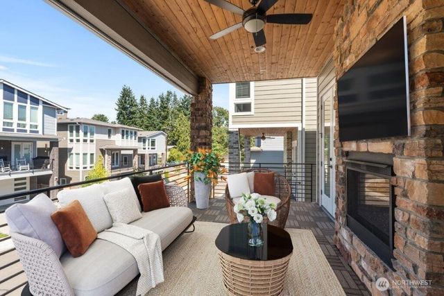 7544 S 129th Place, Seattle, WA 98178