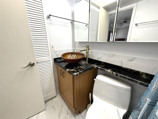 5111 AMULET DRIVE 208, New Port Richey, FL 34652