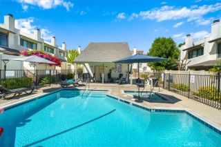 5249 Colodny 8, Agoura Hills, CA 91301