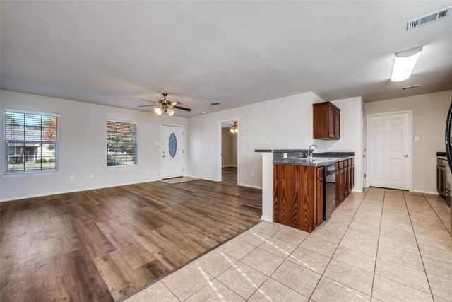 2904 Dana Lane, Denton, TX 76209