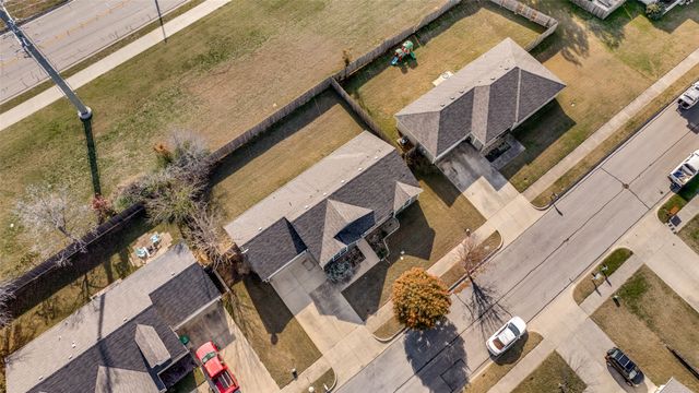 2904 Dana Lane, Denton, TX 76209