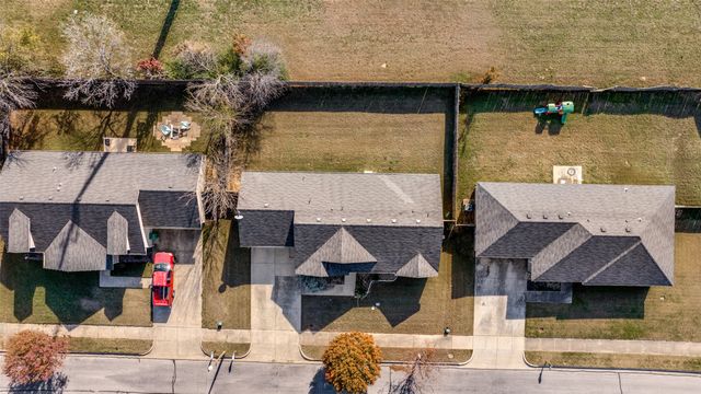 2904 Dana Lane, Denton, TX 76209