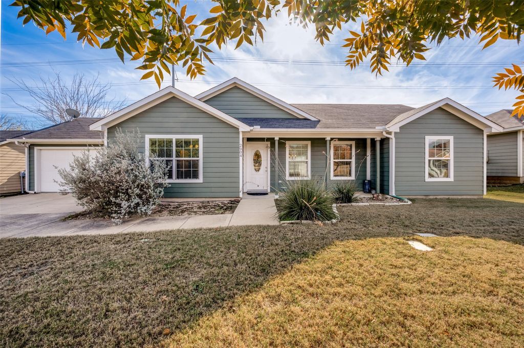 2904 Dana Lane, Denton, TX 76209