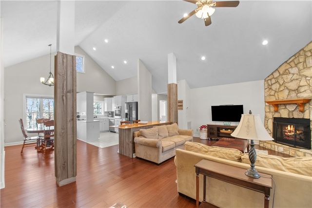 310 Raven Cliff Drive, Cleveland, SC 29635