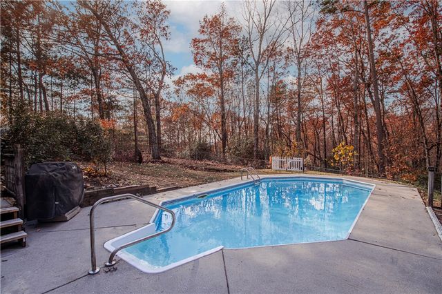 310 Raven Cliff Drive, Cleveland, SC 29635