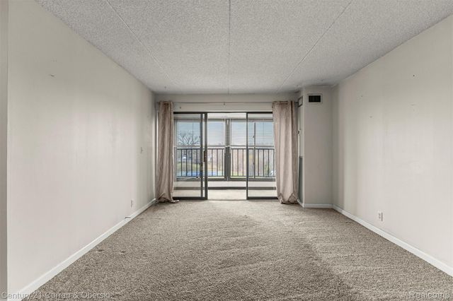 21800 Morley Avenue 618, Dearborn, MI 48124