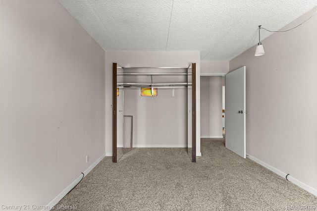 21800 Morley Avenue 618, Dearborn, MI 48124