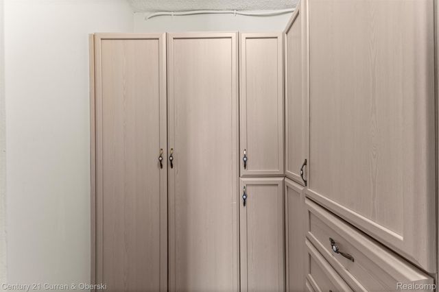 21800 Morley Avenue 618, Dearborn, MI 48124