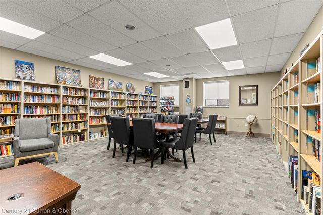 21800 Morley Avenue 618, Dearborn, MI 48124