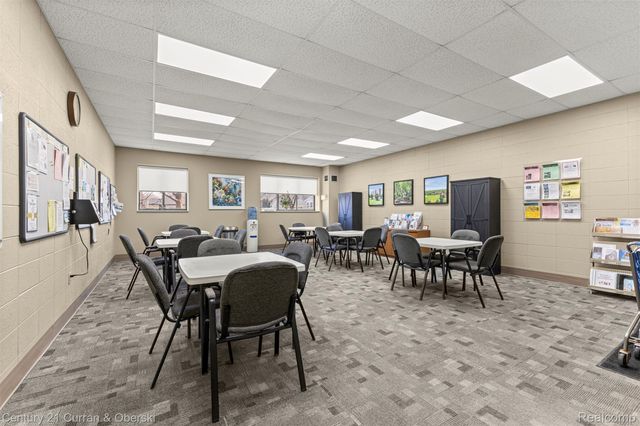 21800 Morley Avenue 618, Dearborn, MI 48124