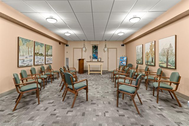 21800 Morley Avenue 618, Dearborn, MI 48124