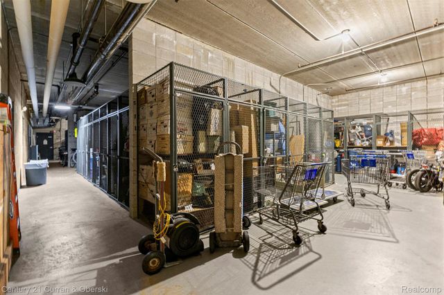 21800 Morley Avenue 618, Dearborn, MI 48124