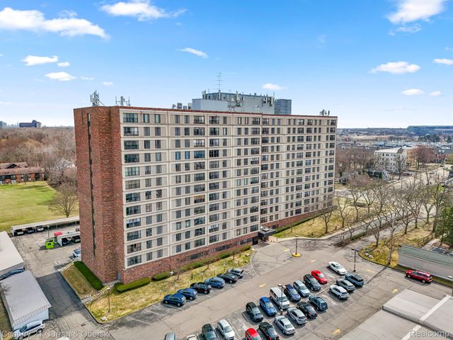 21800 Morley Avenue 618, Dearborn, MI 48124