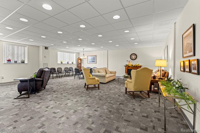 21800 Morley Avenue 618, Dearborn, MI 48124