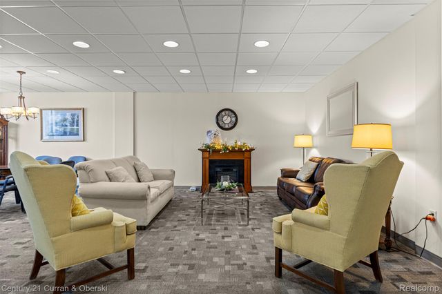 21800 Morley Avenue 618, Dearborn, MI 48124