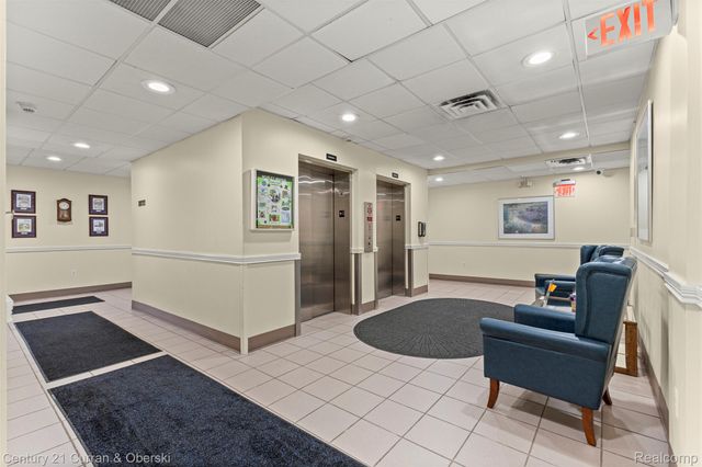 21800 Morley Avenue 618, Dearborn, MI 48124