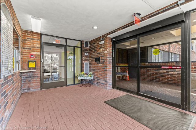 21800 Morley Avenue 618, Dearborn, MI 48124