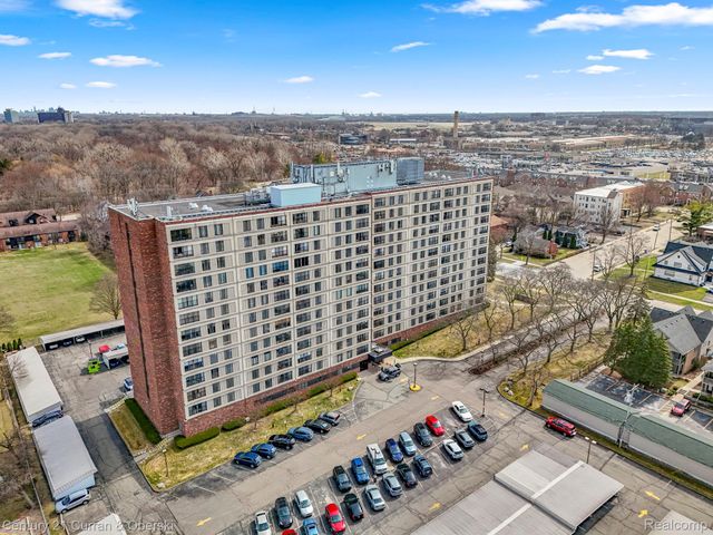 21800 Morley Avenue 618, Dearborn, MI 48124