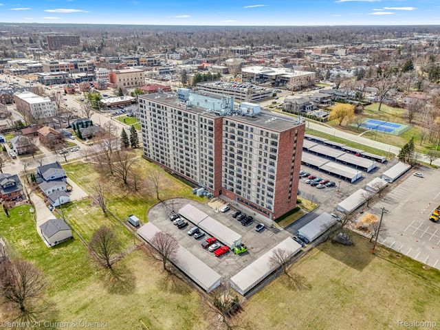 21800 Morley Avenue 618, Dearborn, MI 48124