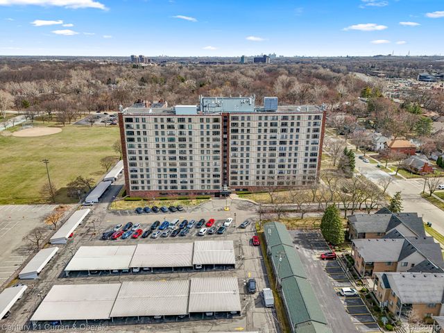 21800 Morley Avenue 618, Dearborn, MI 48124