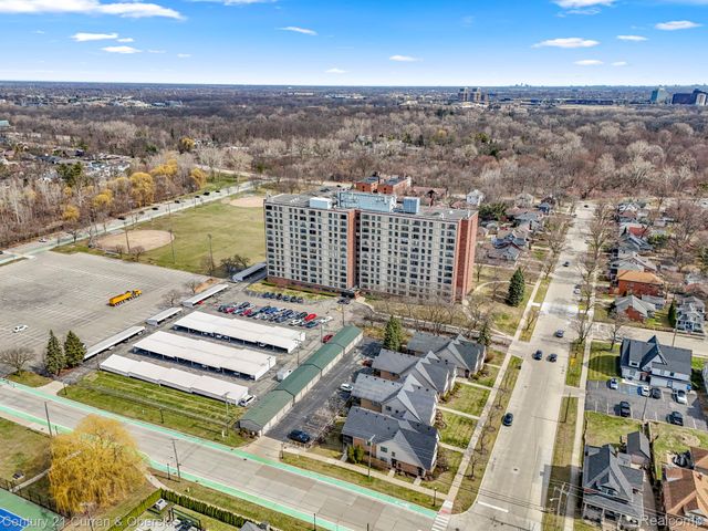 21800 Morley Avenue 618, Dearborn, MI 48124