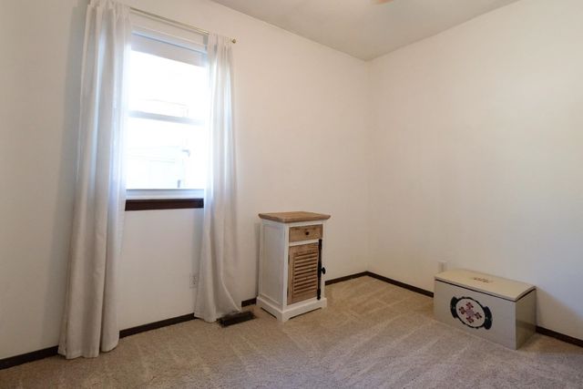 1814 E Frontenac, Park City, KS 67219