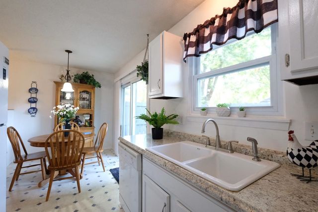 1814 E Frontenac, Park City, KS 67219