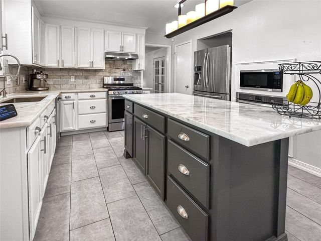 6511 Castle Pine Lane, Spring, TX 77379