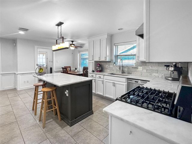 6511 Castle Pine Lane, Spring, TX 77379