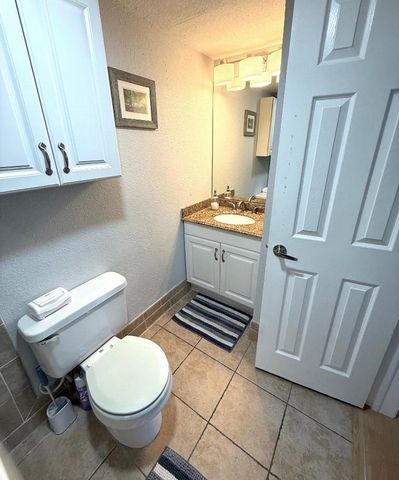 2715 NE 49th St 205, Fort Lauderdale, FL 33308