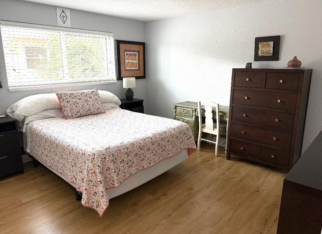 2715 NE 49th St 205, Fort Lauderdale, FL 33308